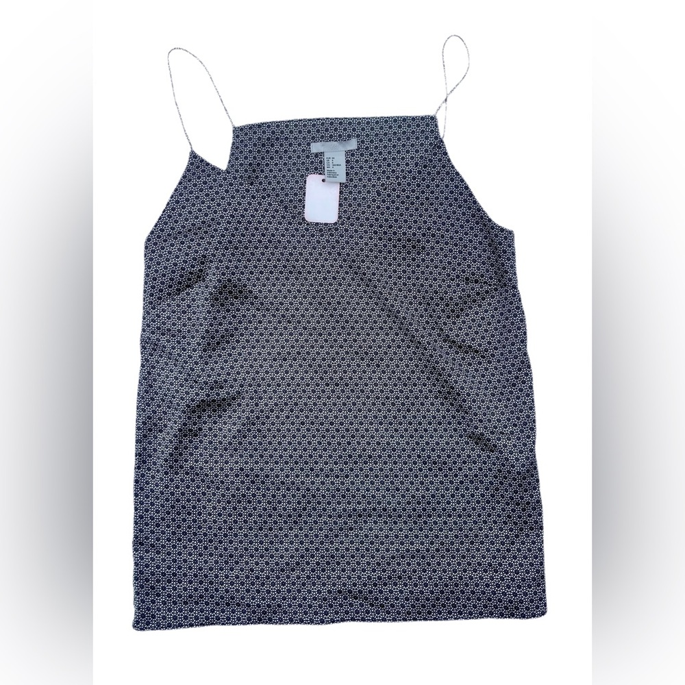 H&M Women's Black and White Patterned Top